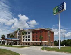 Holiday Inn Express and Suites Seguin Genel