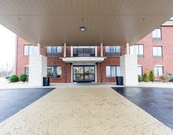 Holiday Inn Express and Suites Shelbyville Genel