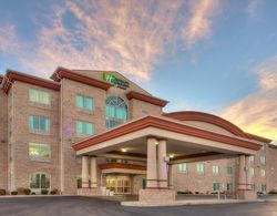 Holiday Inn Express and Suites Somerset Central Genel