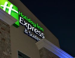 Holiday Inn Express and Suites St. Joseph Genel