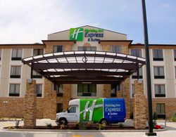 Holiday Inn Express and Suites St Louis Airport Genel