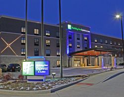 Holiday Inn Express and Suites St.Louis South-I-55 Genel