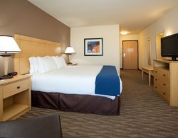 Holiday Inn Express Hotel and Suites West Valley Genel