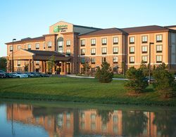 Holiday Inn Express and Suites Wichita Northeast Genel