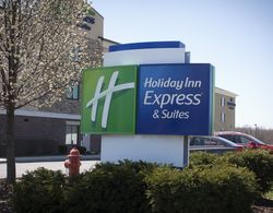 Holiday Inn Express and Suites Youngstown West Aus Genel