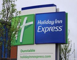 Holiday Inn Express Dunstable Genel