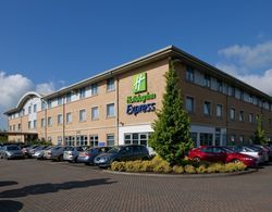 Holiday Inn Express East Midlands Airport Genel