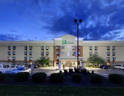 Holiday Inn Express Fort Campbell-Oak Grove Genel