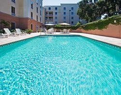 Holiday Inn Express Hotel&Suites Clearwater/US1 Havuz