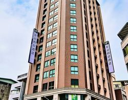 Holiday Inn Express Kaohsiung Love River, an IHG Hotel Dış Mekan