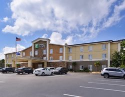 Holiday Inn Express Montgomery East I 85 Genel
