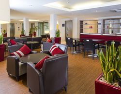 Holiday Inn Express Northampton - South, an IHG Hotel Genel
