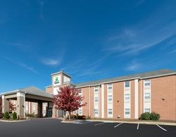 Holiday Inn Express Prince Frederick Genel