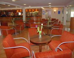 Holiday Inn Express Ramsgate Minster Bar