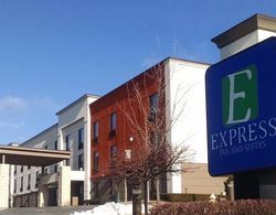 Holiday Inn Express & Suites Albany Airport - Wolf Genel