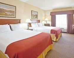 Holiday Inn Express Hotel & Suites Genel
