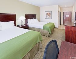 Holiday Inn Express Hotel & Suites Brownfield Genel