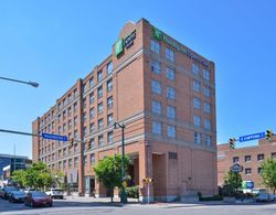 Holiday Inn Express & Suites Buffalo Downtown Genel