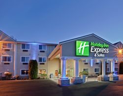 Holiday Inn Express Hotel & Suites Burlington Genel