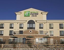Holiday Inn Express & Suites Colorado Springs - Ai Genel