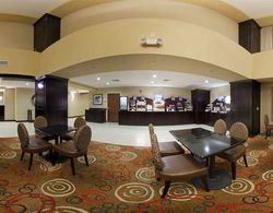 Holiday Inn Express Hotel & Suites Cordele North Genel