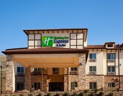 Holiday Inn Express Hotel & Suites Frazier Park Genel