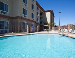 Holiday Inn Express Hotel & Suites Fresno South Havuz