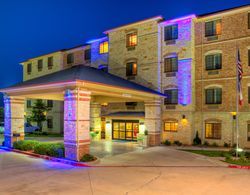 Holiday Inn Express Hotel & Suites Granbury Genel