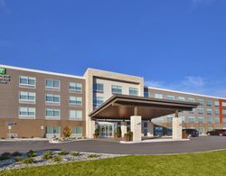 Holiday Inn Express & Suites Grand Rapids-Airport Genel