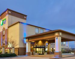 Holiday Inn Express Suites Houston North Spring Ar Genel