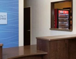 Holiday Inn Express & Suites Knoxville-Clinton Lobi