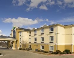 Holiday Inn Express & Suites Mount Pleasant Genel