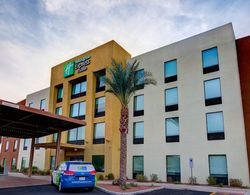 Holiday Inn Express Hotel & Suites Phoenix North Scottsdale, an IHG Hotel Öne Çıkan Resim