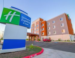 Holiday Inn Express Suites Raymondville Genel