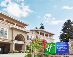 Holiday Inn Express & Suites Santa Cruz Genel