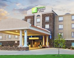 Holiday Inn Express Hotel & Suites Searcy Genel