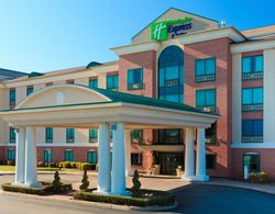 Holiday Inn Express Hotel & Suites Wareick-Provide Genel