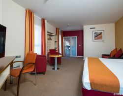 Holiday Inn Express Swindon City Centre Genel