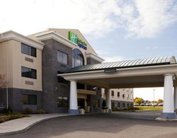 Holiday Inn Express Syracuse Airport Genel