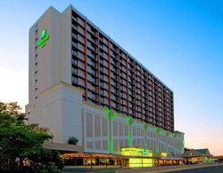 Holiday Inn National Airport / Crystal City Genel