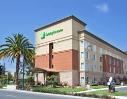 Holiday Inn Oakland - Airport Genel