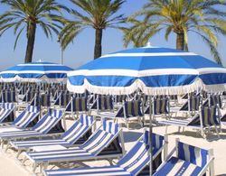 Holiday Inn Resort Nice-Port St. Laurent Plaj