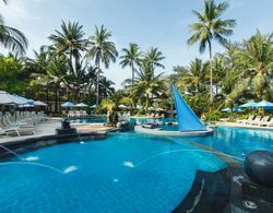 Holiday Inn Resort Phuket Patong Havuz