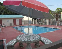 Holiday Lodge & Suites Fort Walton Beach Genel