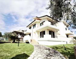Holidaycasa Villa Iolanda - Piu Spazio piu Privacy Dış Mekan