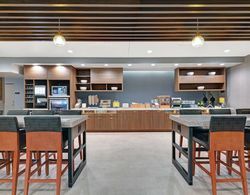 Home2 Suites by Hilton Bettendorf Quad Cities Kahvaltı
