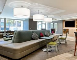 Home2 Suites by Hilton Livermore Yeme / İçme