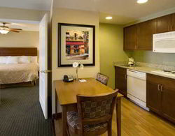 Homewood Suites by Hilton St. Louis Riverport- Genel