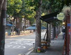 Hongdae Olive Guesthouse Dış Mekan