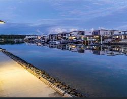 Hope Island Water Front House Dış Mekan